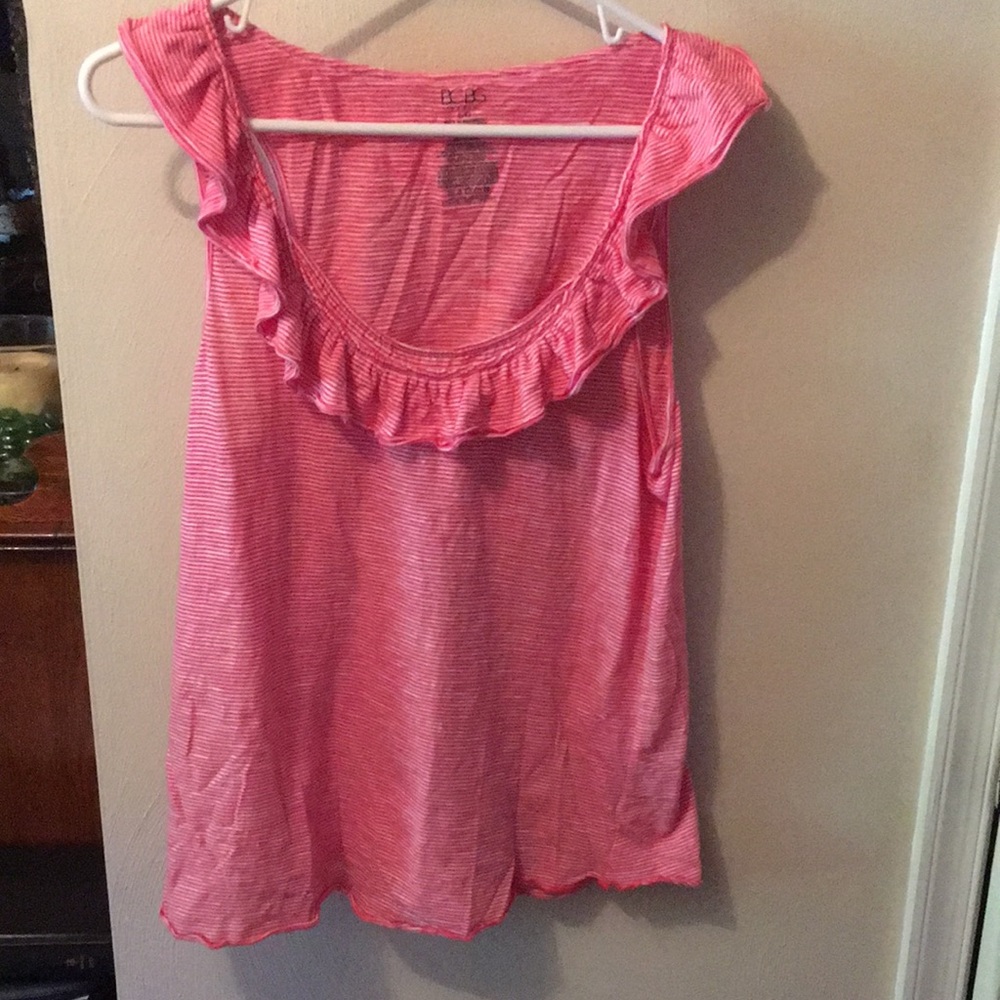 BCBG sleeveless ruffled pink/white striped Large. 100% cotton, soft. Scoop neck.